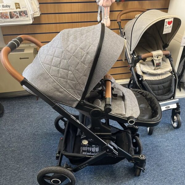 Hartan Yes GTX Stroller Grey & Tan Ex Display